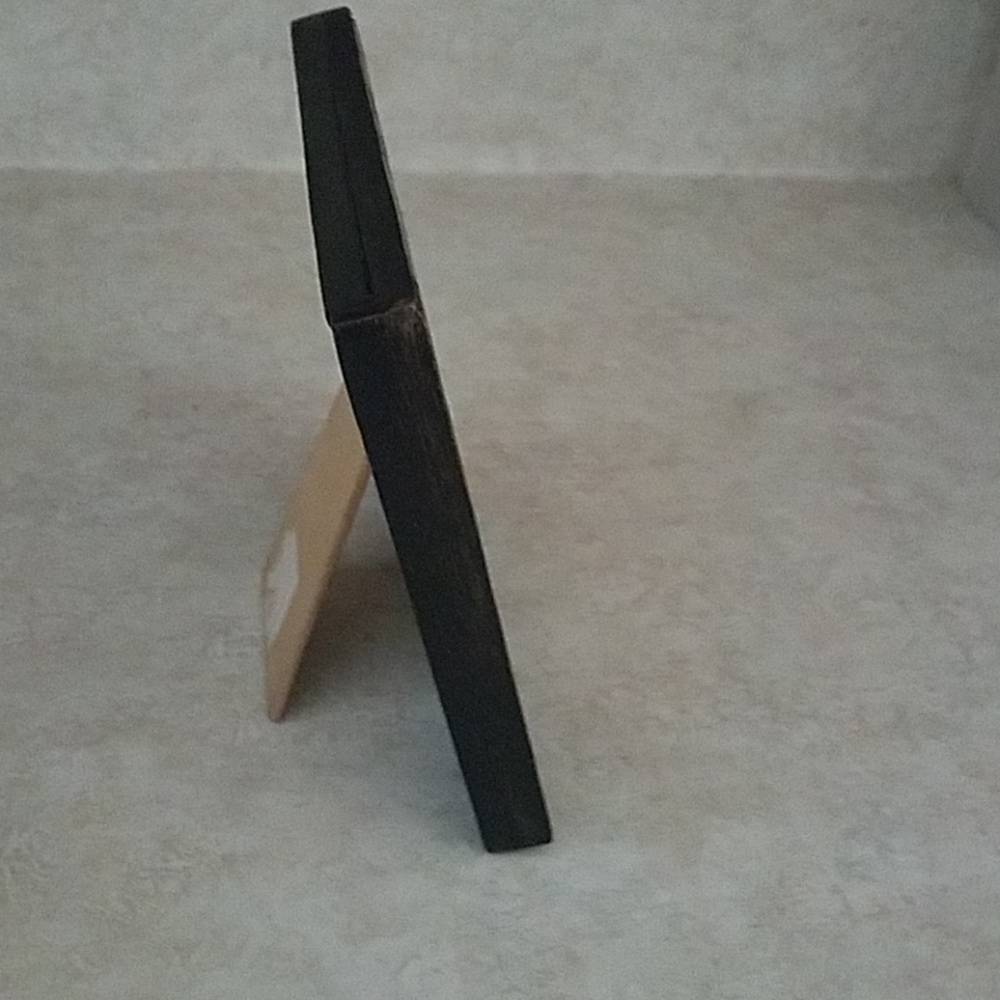 Picture frame - Picture 2 of 2